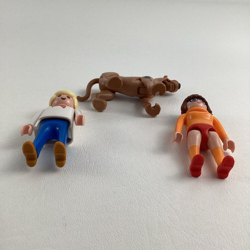 Playmobil Scooby Doo Playset Replacement Figures Fred Velma Scoob Geobra Toy Lot - Picture 6 of 7